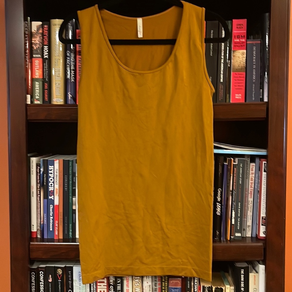 SkinnyTees Scoop Neck Tank
